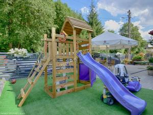 Детская игровая зона в Apartamenty Rodzinne