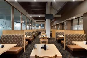 Travelodge Hotel by Wyndham Saskatoon