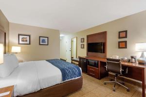 Gallery image of Comfort Inn & Suites Durham near Duke University in Durham
