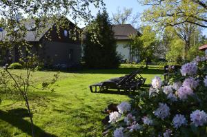 Κήπος έξω από το Family house in Jurmala