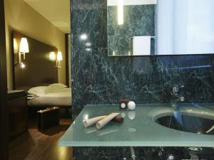 Kúpeľňa v ubytovaní Max Hotel Livorno + 17 fotografií