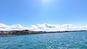 Fotografie z fotogalerie ubytování Beach Front Apartment v destinaci Néa Palátia