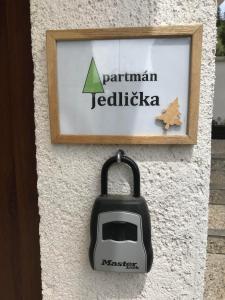 Certifikát, ocenenie alebo iný dokument vystavený v ubytovaní Apartmán Jedlička