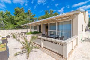 Fotografie z fotogalerie ubytování Riviera Resort Vir v destinaci Vir