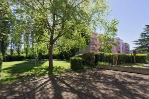 Gallery image of Appartement Cosy Tout confort - Climatisation, Balcon, WiFi - proche AIRBUS, Purpan, Aéroport, Stade Ernest Wallon in Toulouse