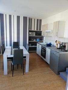 Cucina o angolo cottura di Santorini