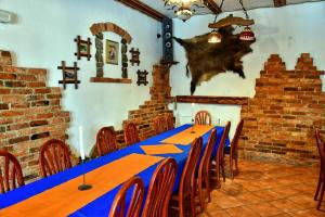 Reštaurácia alebo iné gastronomické zariadenie v ubytovaní Villa Panorama