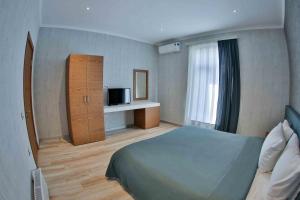 Yurd Hotel客房内的一张或多张床位