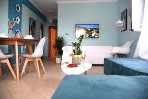 Posedenie v ubytovaní Pogonia Sea View Apartment