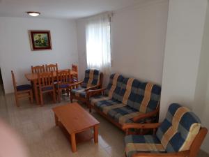 Posedenie v ubytovaní Parquemar VIII Solo Familias Serviplaya