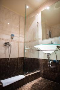 Koupelna v ubytování Anastazia Luxury Suites & Spa