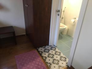 Ванная комната в Apartment Shira