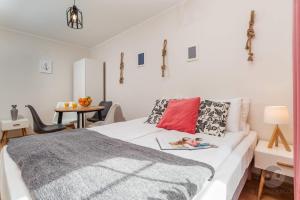 Posteľ alebo postele v izbe v ubytovaní Goma Rent Długa Old Town Gdańsk