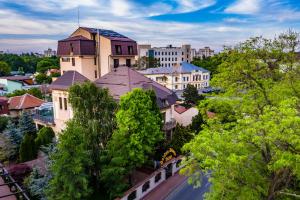 Gallery image of Hotel Golden House in Craiova