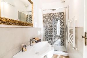 Koupelna v ubytování B&B Grano e Lavanda