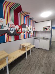 Köök või kööginurk majutusasutuses Fiesta Siesta Social Hostel