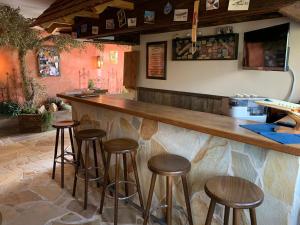 Lounge nebo bar v ubytování Hotel Zum Fliegerwirt