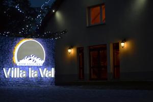 Certifikát, ocenenie alebo iný dokument vystavený v ubytovaní Villa la Val, Karkonosze