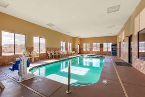 a large swimming pool in a hotel room at Comfort Inn & Suites Page at Lake Powell in Page