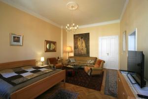 TV a/nebo společenská místnost v ubytování Apartment No. 20 Jaltská 3