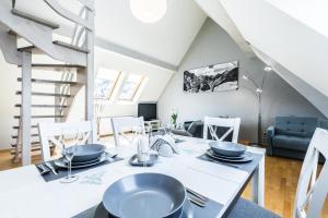 Posedenie v ubytovaní Apartament Irys