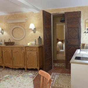 鲁西永Maison d'hôtes Une hirondelle en Provence的相册照片