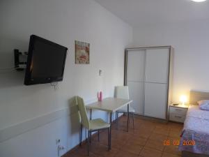 Gallery image of Apartments Antea & Magdalena in Pirovac +84 photos