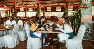 Restaurace v ubytování Madagui Forest City