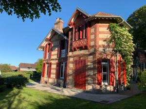 Photo de la galerie de l'établissement La Villa des Rosiers, à Cricquebœuf