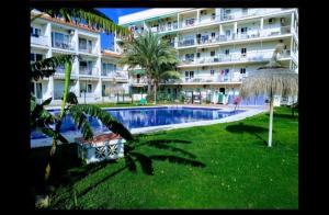 Bazén v ubytování Casa María Carihuela Park Palace nebo v jeho okolí