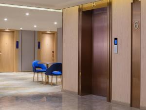 Φωτογραφία από το άλμπουμ του Shenzhen Universide-Senter＆BaoHe Road Kyriad Marvelous Hotel στο Σενζέν +18 φωτογραφίες