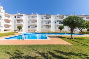 Photo de la galerie de l'établissement Sunny Home Oura By ALzira, à Albufeira