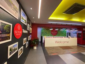 Lobby o reception area sa Sense Hotel Taiping