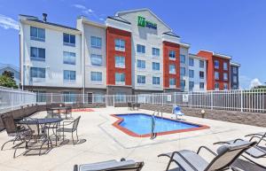 Gallery image of Holiday Inn Express New Orleans East, an IHG Hotel in New Orleans