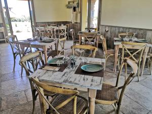 Agriturismo Casa Ricci餐厅或其他用餐的地方