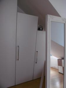 Łóżko lub łóżka w pokoju w obiekcie Appartements Donaublick