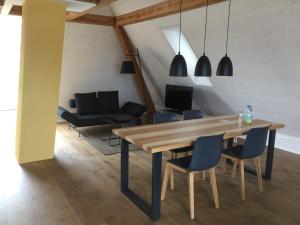 Posezení v ubytování BnB Hopfengrün Langenthal