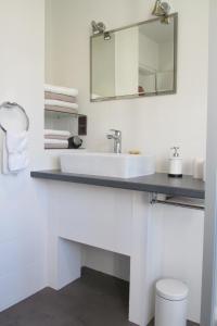 Kuchyň nebo kuchyňský kout v ubytování Gästehaus Fichtenwäldche + 28 fotografií