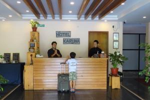 Khách lưu trú tại Hotel Karuna