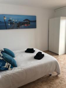 Posteľ alebo postele v izbe v ubytovaní Beta's place - Apartamento primera línea de playa