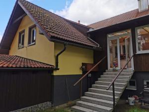 Budova, kde se apartmán nachází