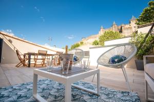 Et opholdsområde på La terrasse de La Tour Pinte. + 20 billeder