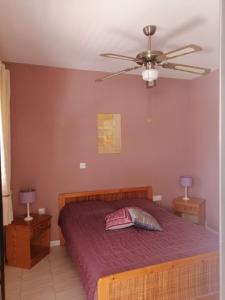 Postel nebo postele na pokoji v ubytování Dream place for relax, sun and sea all year round