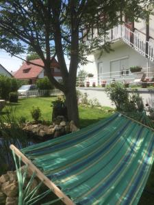 Zahrada ubytování Lelle-kert Apartman 01