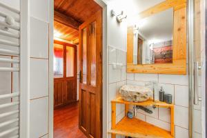 Koupelna v ubytování Apartmány Tollendorf Lužické hory + 37 fotografií