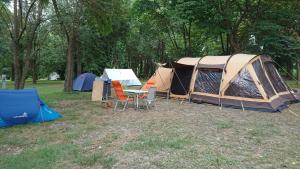 Fotografie z fotogalerie ubytování Camping Du Lion v destinaci Bourg-Saint-Andéol