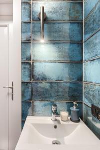 Kúpeľňa v ubytovaní Apartament Alicja, ścisłe centrum, Orkana 3 + 37 fotografií