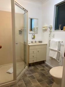 Koupelna v ubytování Aldan Lodge