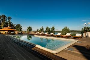 Het zwembad bij of vlak bij Greenwald by USTA Hotels