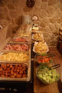 Makanan di atau berdekatan hotel